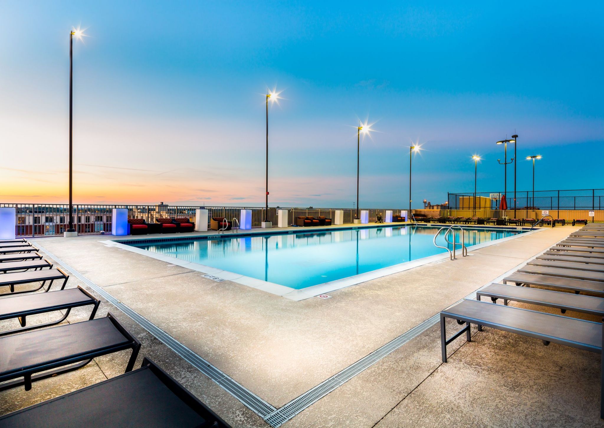 The Vue Charlotte rooftop luxury pool with surrounding outdoor lounge area